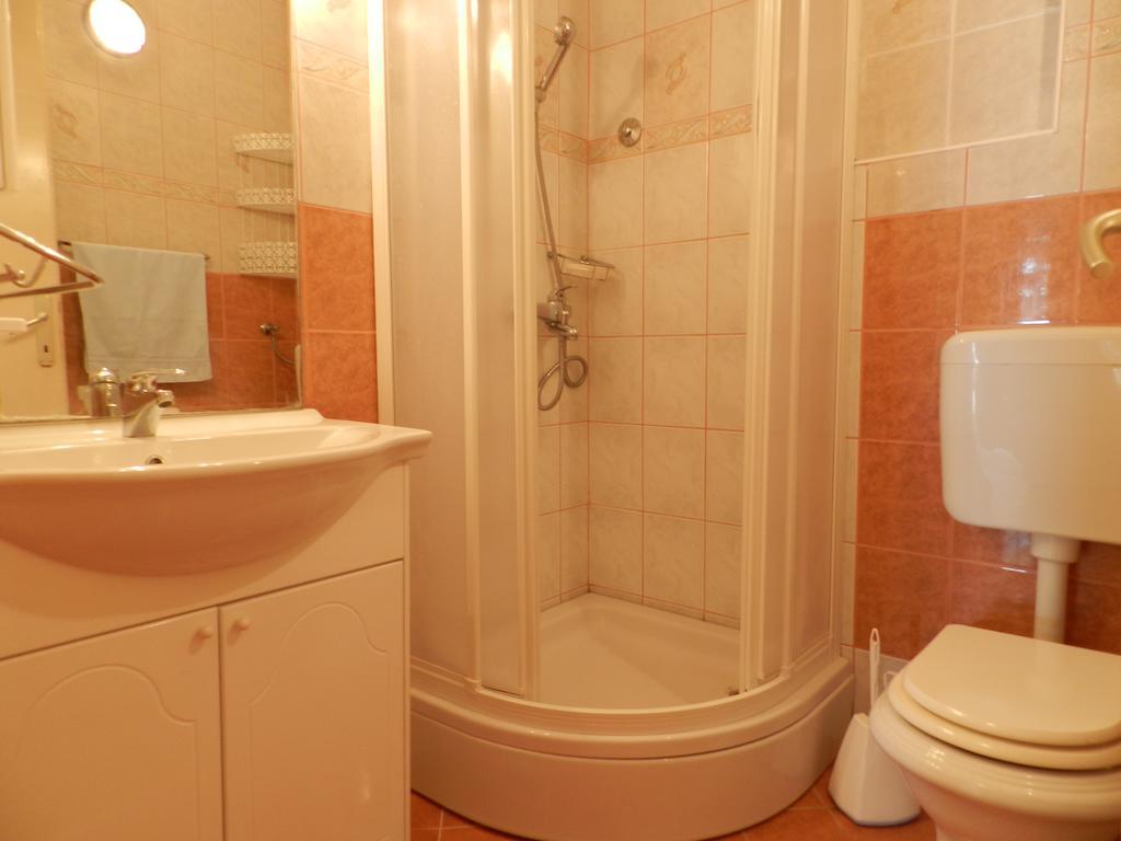 Apartment Mihalj Jadrija-Ground Floor Szoba fotó