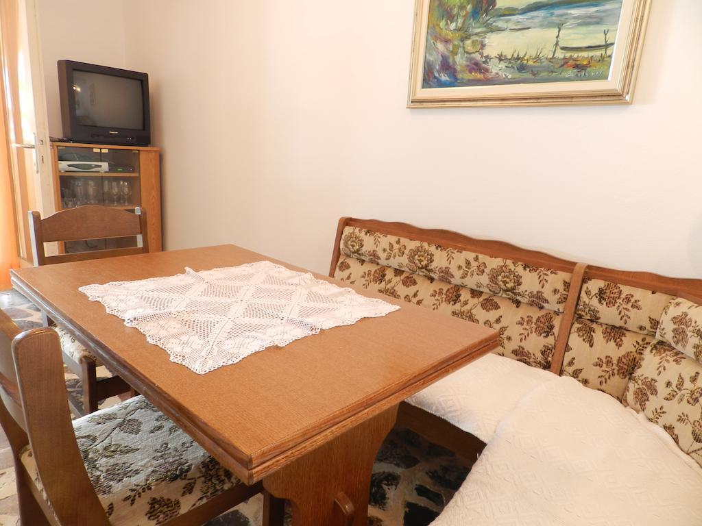 Apartment Mihalj Jadrija-Ground Floor Szoba fotó